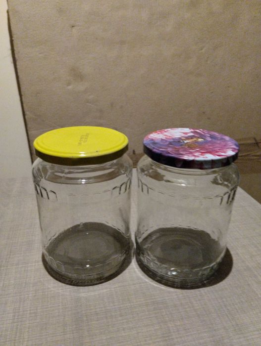 Vand borcane cu capac