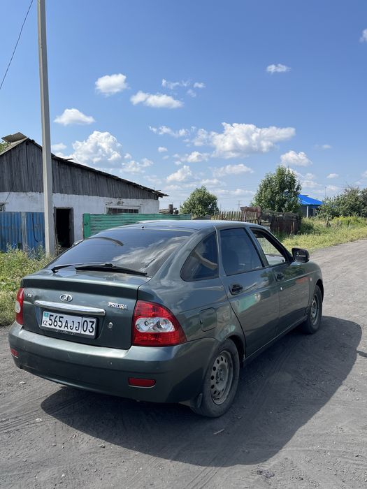 Lada priora 2011г