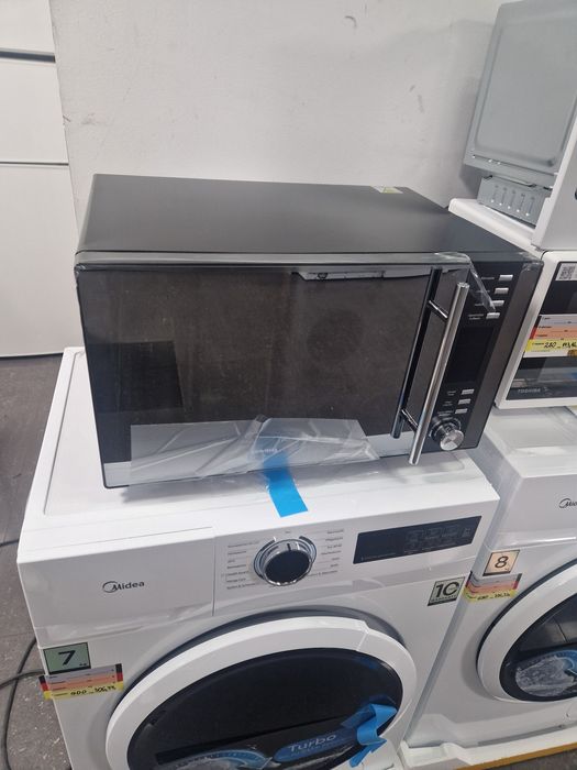 Микровълнова  Privileg 25 литра Нова