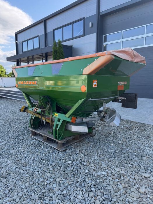 Distribuitor ingrasamant Amazone ZAM MAXIS 1500