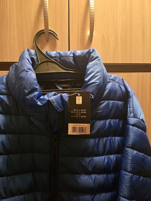 Пролетно яке Livergy