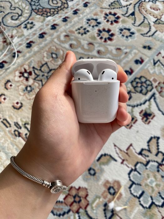 Air pods срочно сатылады 2 ориг