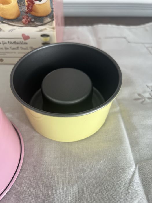 Посуда .форма для кексов.