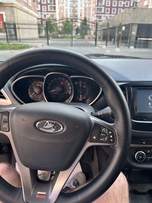 Lada Vesta 1.8 Sedan
