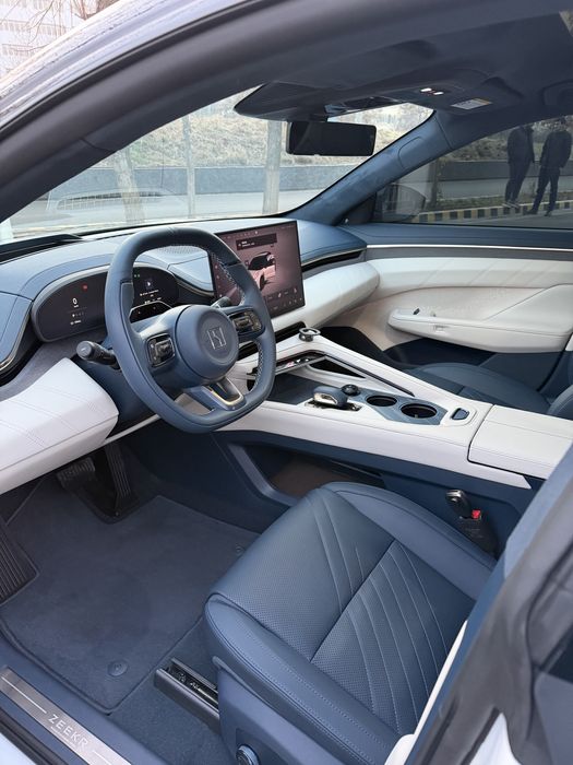 Zeekr 001 Dual motor 2024