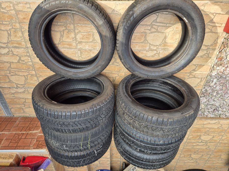 Vând cauciucuri 215/55/17 M+S 2 seturi de Pirelli imp Germania