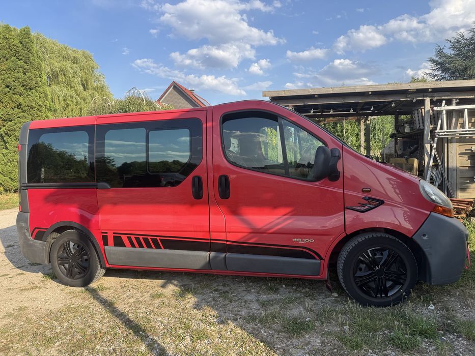 RENAULT Trafic 2002
