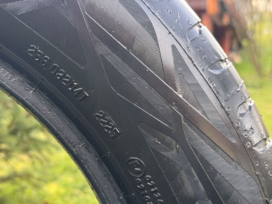 Anvelope Continental 215/60/18 EcoContact 6Q