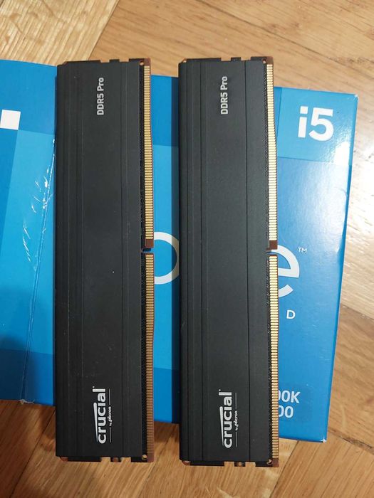 32GB 6000MT/s CL48 - Crucial DDR5 Pro (EXPO, XMP)