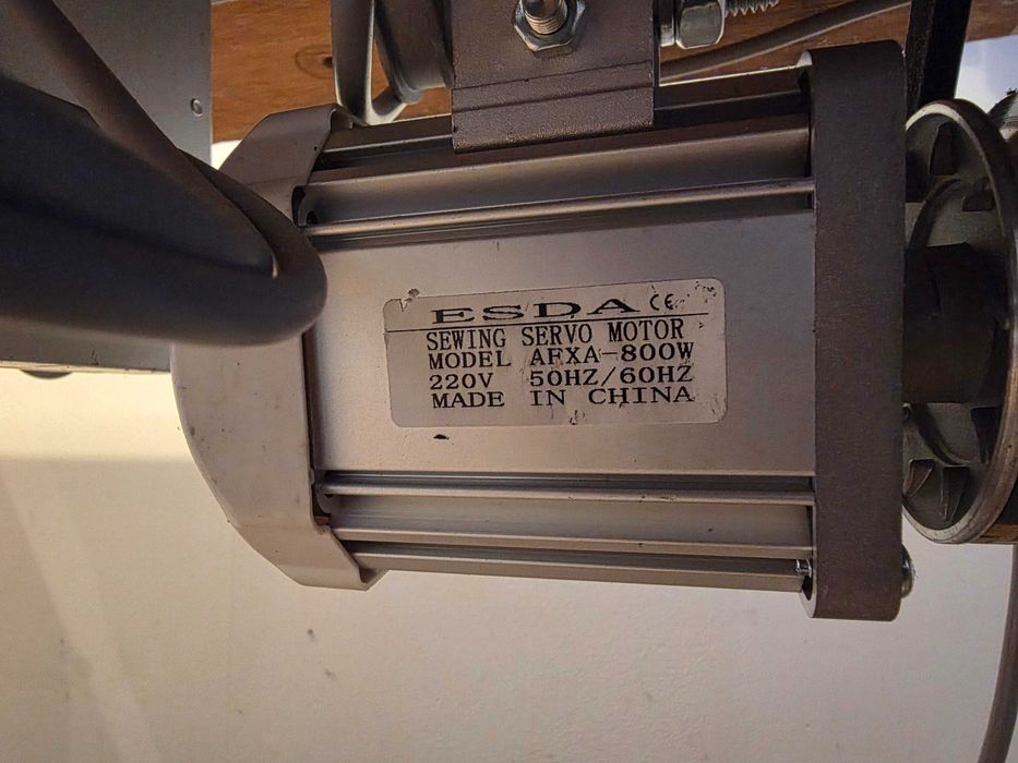 Машина за изтъняване на кожа SunStar KM-76