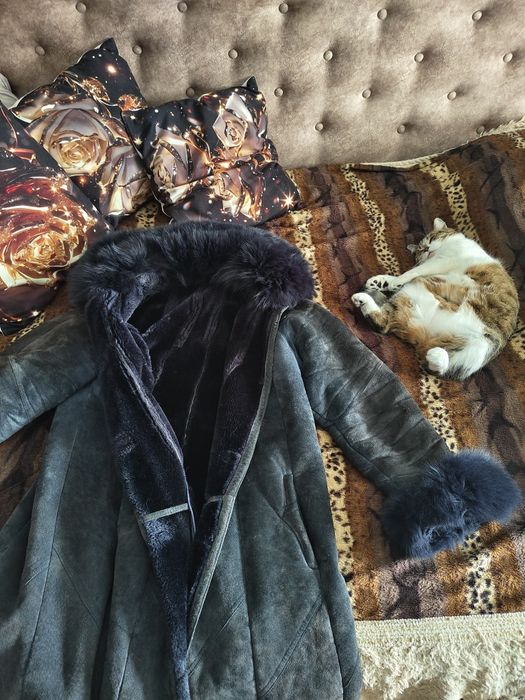 Натуральная длинная дублёнка, б/у