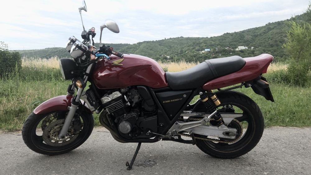 Мотоцикл Honda CB400