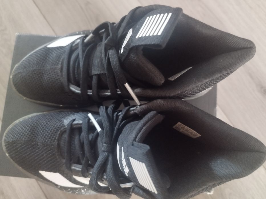 Маратонки ADIDAS