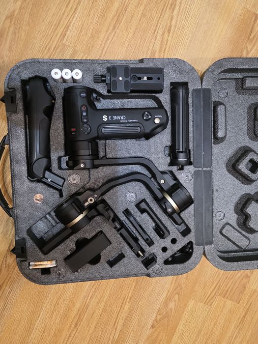 Gimbal Zhiyun-Tech Crane 3S  Stabilizator