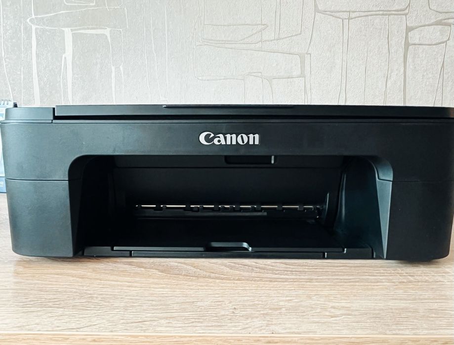 Продам струйны цветной  принтер