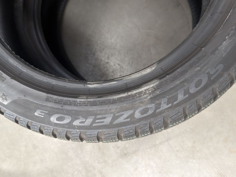 Vand 4 anvelope 225/50/18 pirelli de iarnă cu runflat ca noi