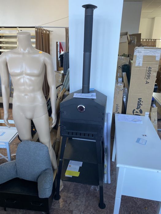 Cuptor  de facut pitzza , paine . Carne