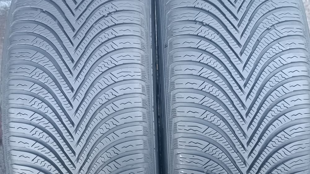 225/55/17 Michelin
