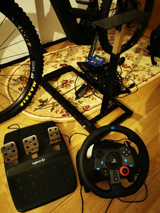 Volan logitech g29