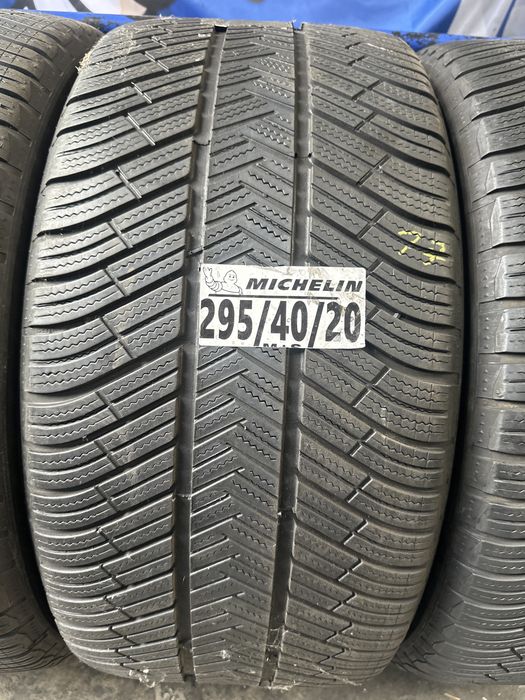 295/40/20 Michelin M+S