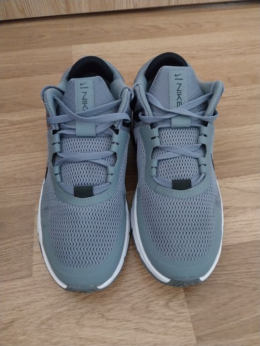 Adidasi originali Nike nr.47