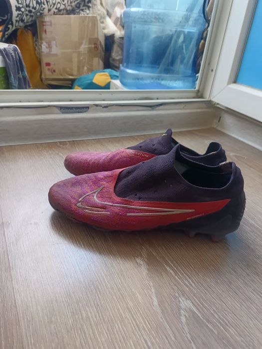 5 пар бутсы размеры:42,41