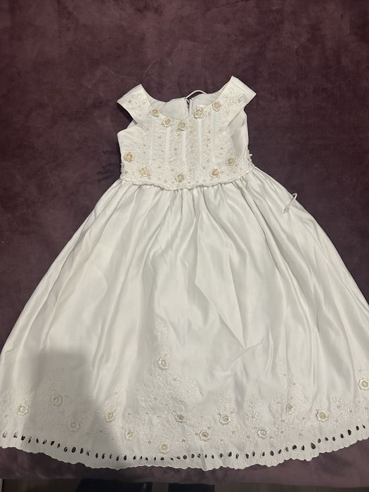 Нарядное платье для девочек