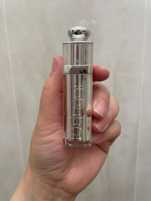 Помада для губ Christian Dior и MAC