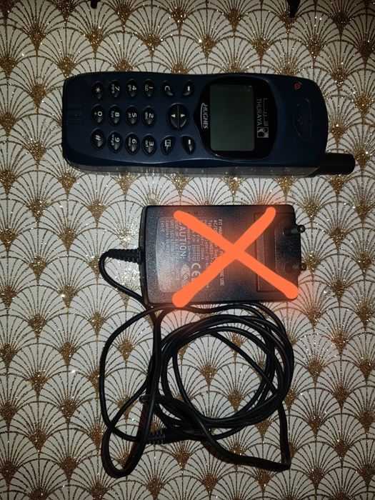 Спутниковый телефон Турая Thuraya