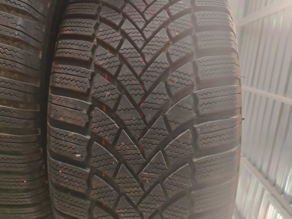 2бр.зимни гуми 225/55/17 Bridgestone