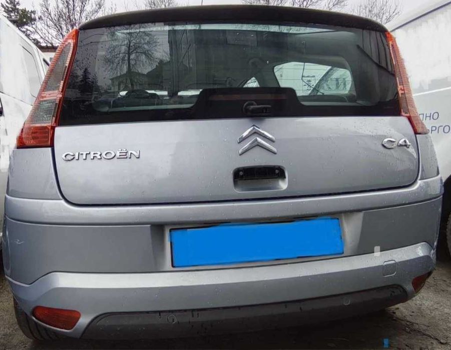 Citroen C4 1.6HDI на части