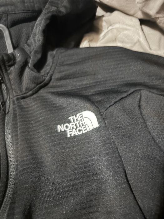 The North Face горнище