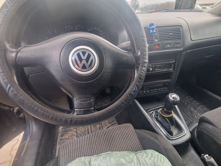 Golf 4, 1.6  16V  2002