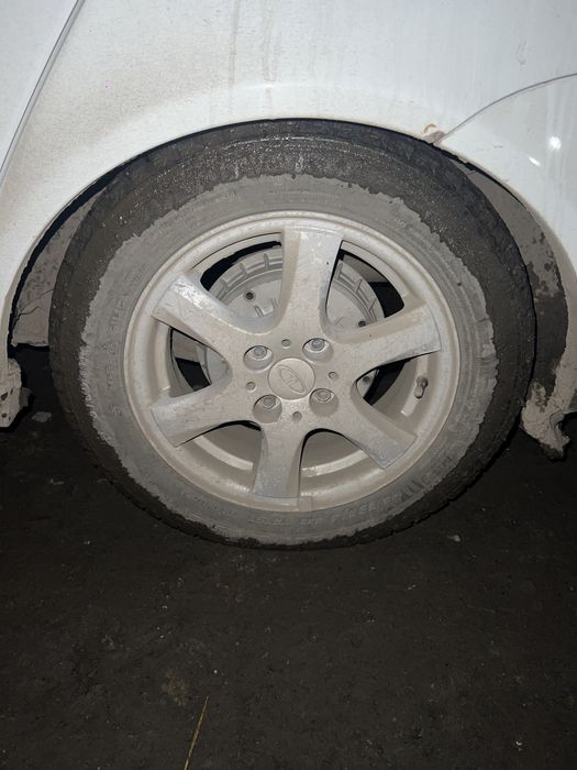 Продам диски с резиной на 14 4:98