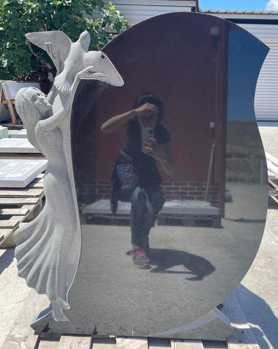 Надгробни паметници на изплащане!- ЕДРО И ДРЕБНО