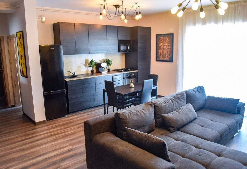 Închiriez apartament in regim hotelier cu 2 camere