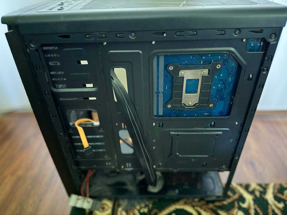 Продается компьютер на базе Intel i5-2500