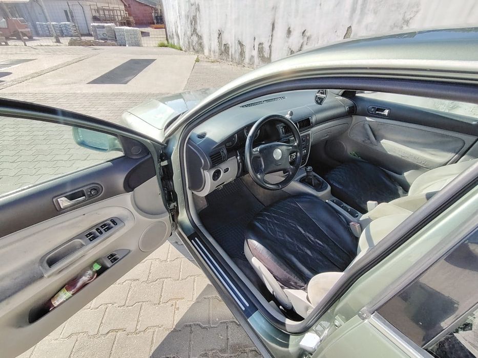 De vânzare  passat