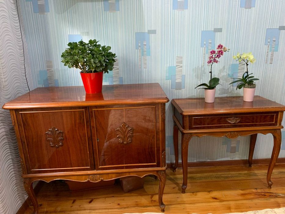 Раритетная мебель дубовая в хорошем состоянии, отдадим не дорого !!!