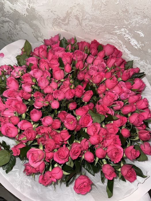 Букет кустовые розы