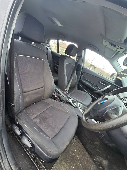 Продавам BMW 118 D 2011г. на ЧАСТИ. (Прочетете описанието)