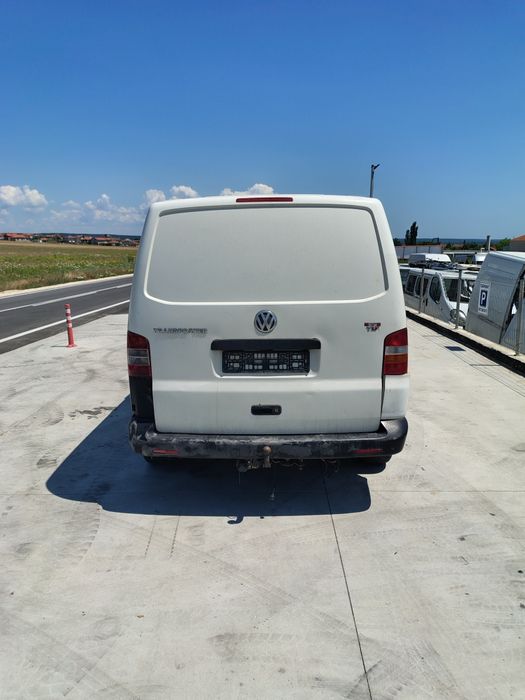 Фолксваген Транспорт Т5 / Volkswagen Transporter T5 2.5 TDI НА ЧАСТИ