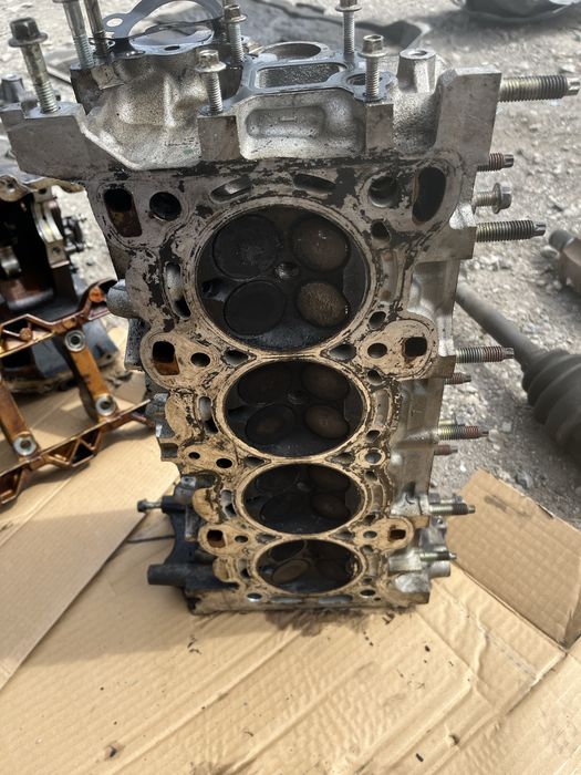 цилиндрова глава mazda cx 7 2.3T