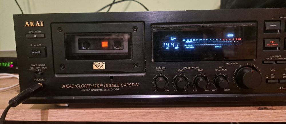 AKAI cassette deck GX 67 Bucuresti Sectorul 2 • OLX.ro