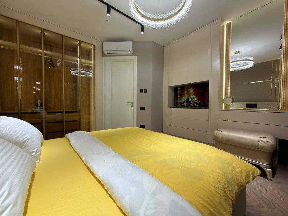 Срочно Сдаётся 2 ком Шикарная Квартира Nrg U Tower 736!