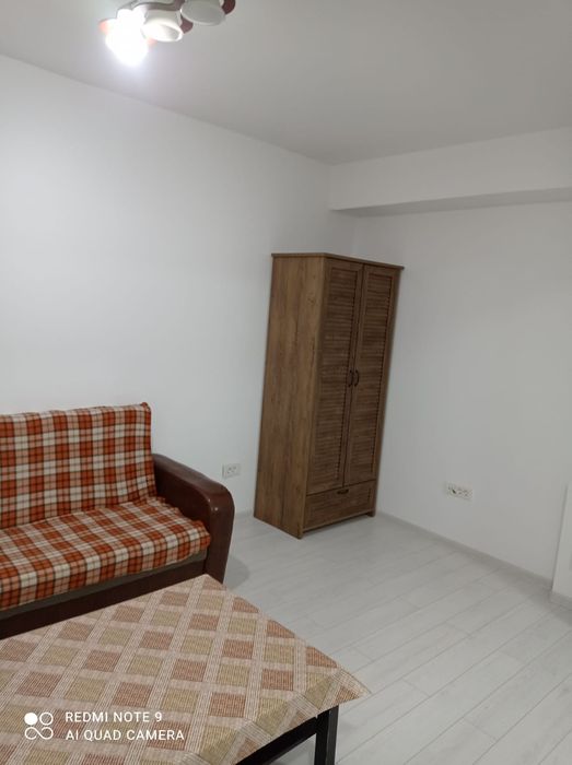 Vând apartament cu doua camere