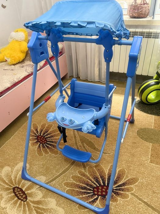 Продам качели детские новые