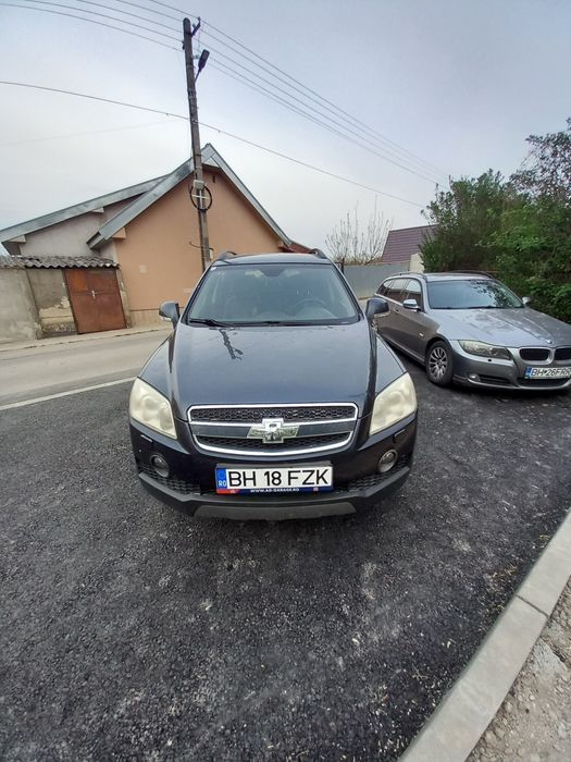 Vând CHEVROLET CAPTIVA 2L  4×4  7 locuri
