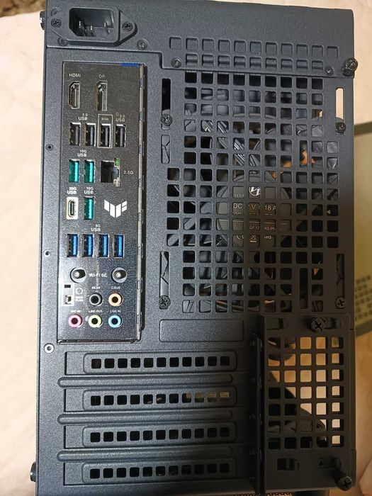 Unitate PC cu ryzen 7900 | 2TB | jonsbo z20 | SFF | nou