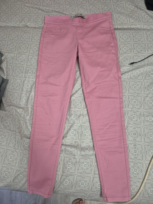 Pantaloni roz blug marimea 38